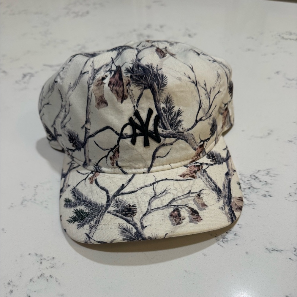 Kith Yankees Camouflage Baseball Cap